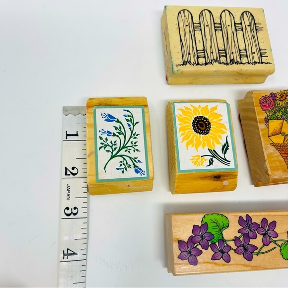 Rubber Stamps‎ Garden Theme Flowers and Fence set of 6 Stamps 1.5”-4” wood tops - Picture 3 of 5